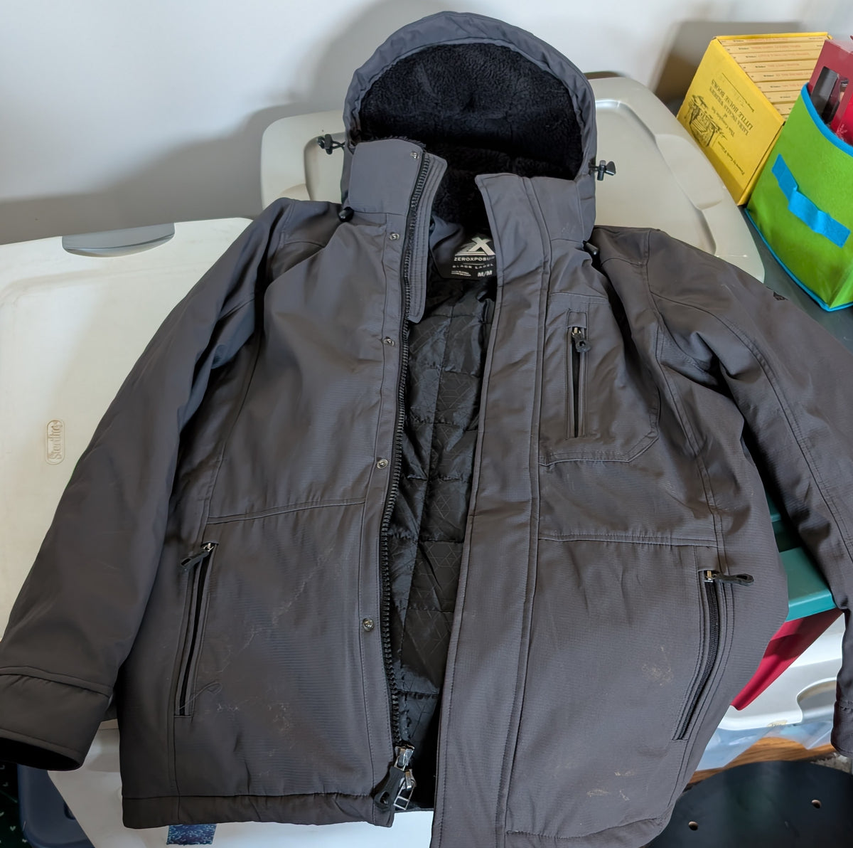 Zeroxposur coat Gray - size Teen/Men - M (32-34)