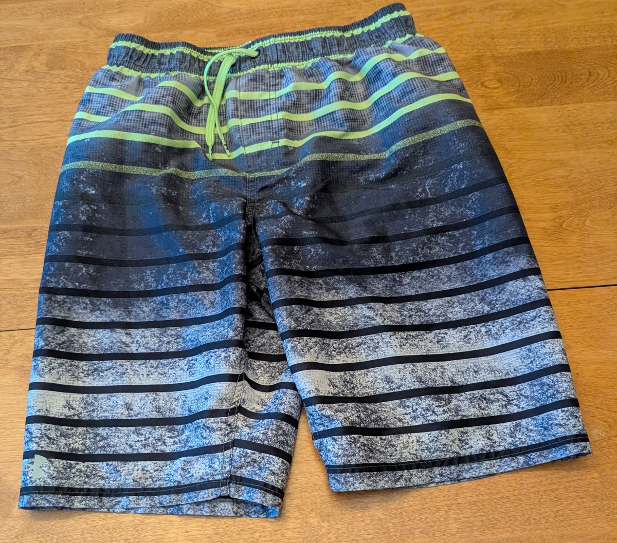 Swim trunk Gray/green - size Teen/Men - S (29-31)