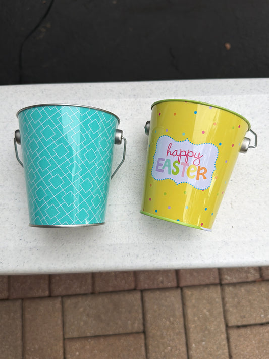 2 metal small Easter baskets