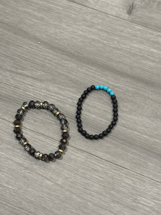 2 bracelets