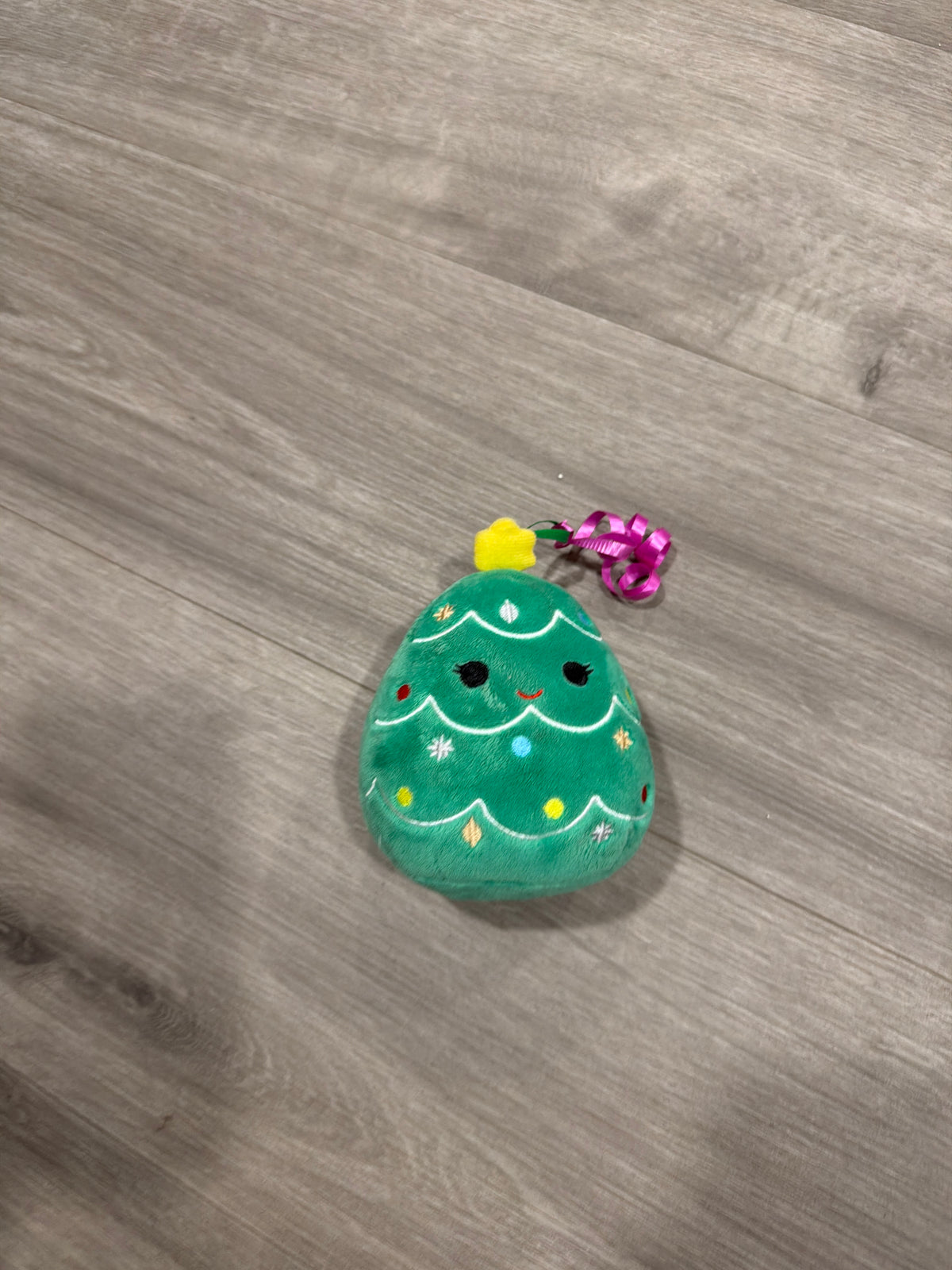 Christmas tree Squishmal Mini