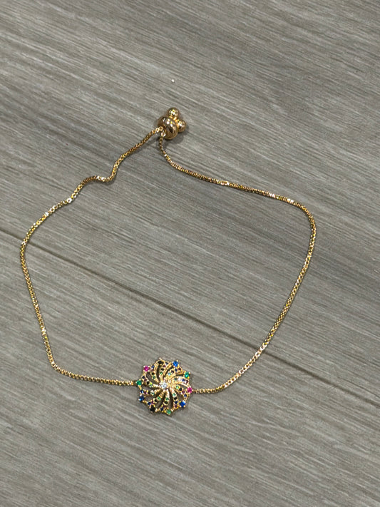 Gold cinch Bracelet