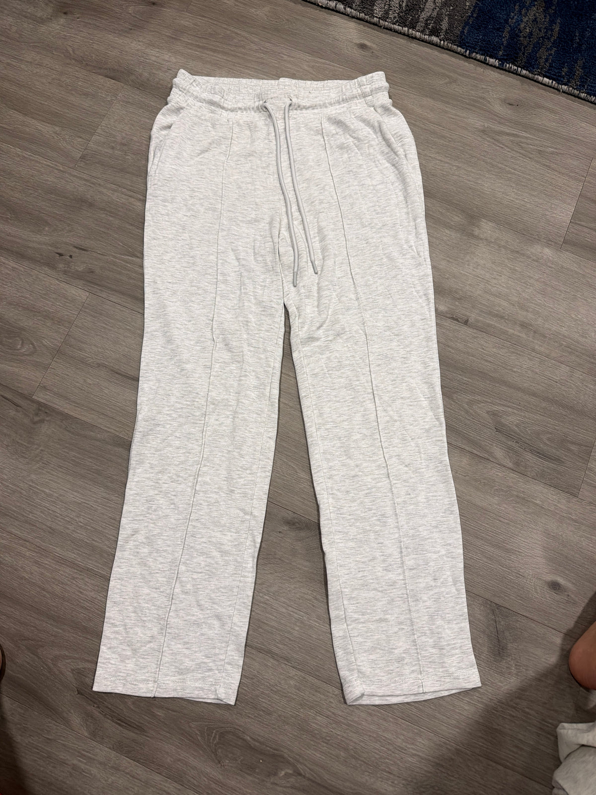 Danskin sweatpants Light weight grayish - size Women - M (8/10)