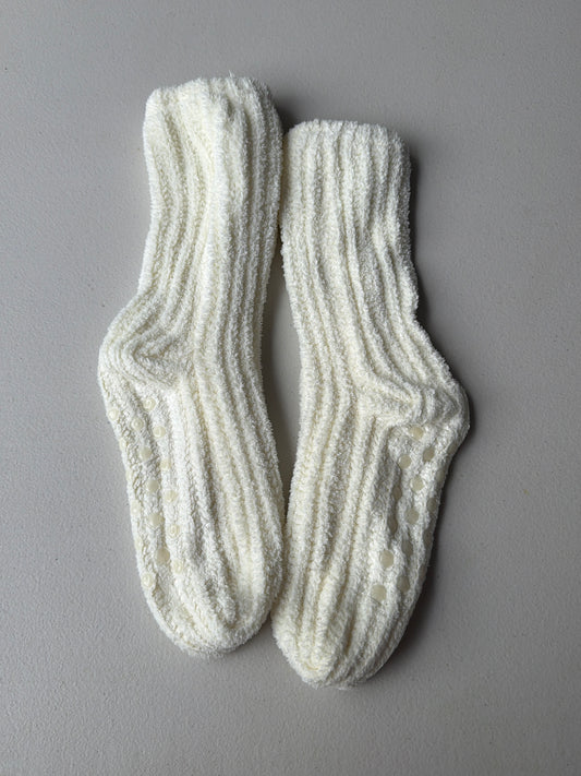 New Cream fuzzy Socks