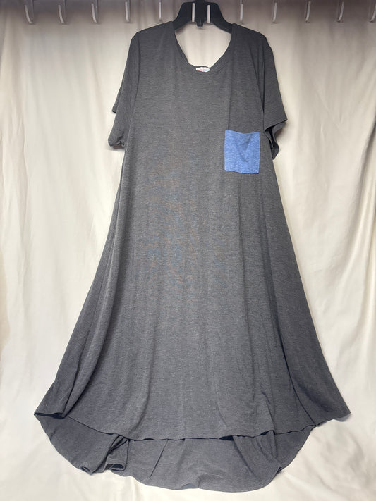 LuLaRoe Carly grey s/s dress w/ blue pocket - size Women - 2X (20/22W)