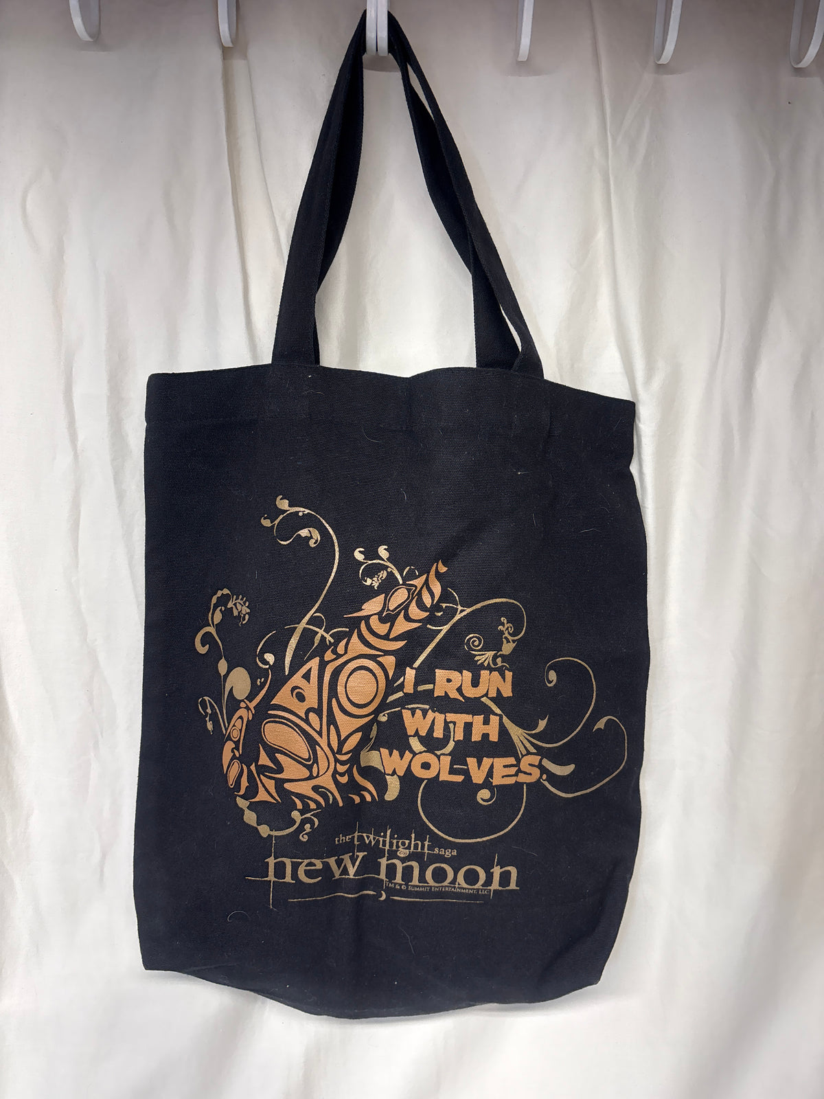 Twilight New Moon black tote I Run With Wolves