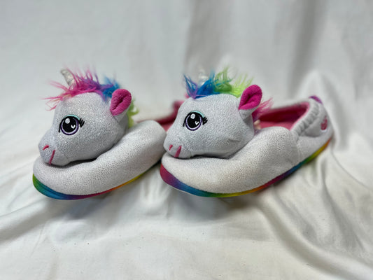Build A Bear rainbow unicorn slippers 5/6 - size Shoes - Kids 5