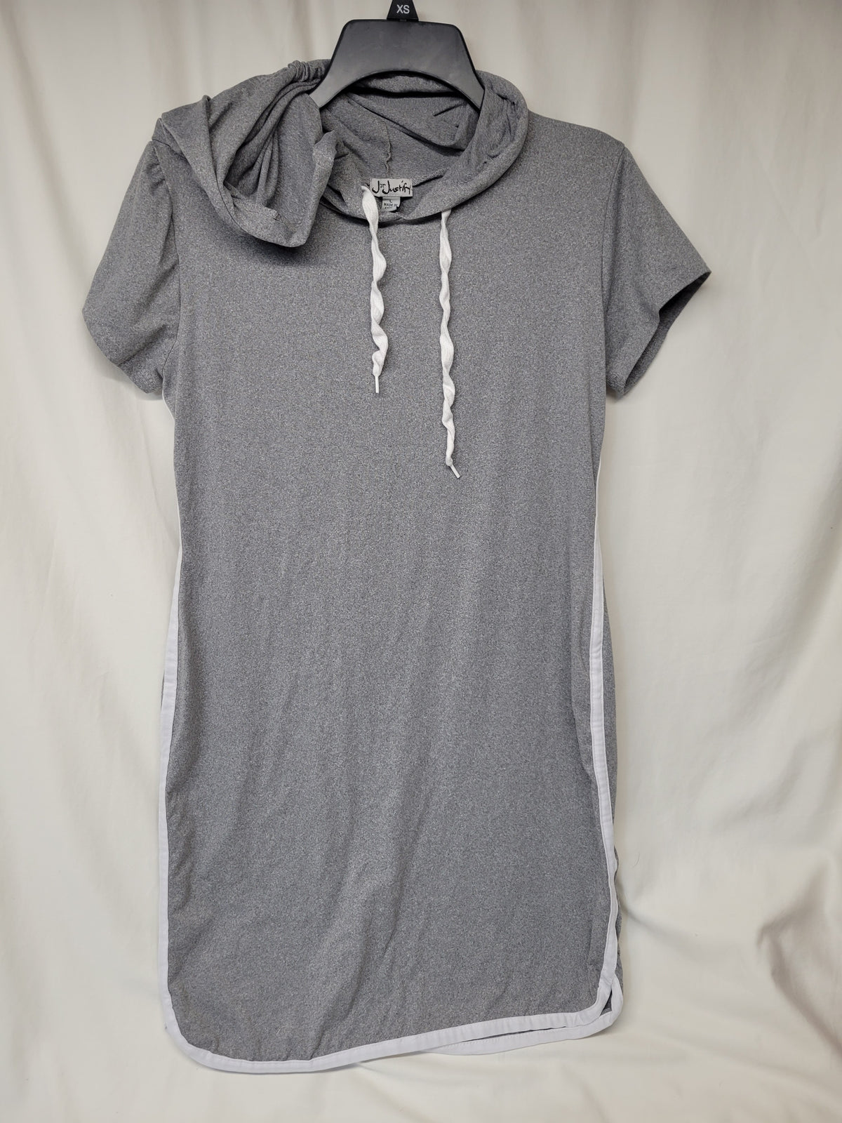 J for Justify grey knit hooded athletic dress - size Junior - L (11/13)