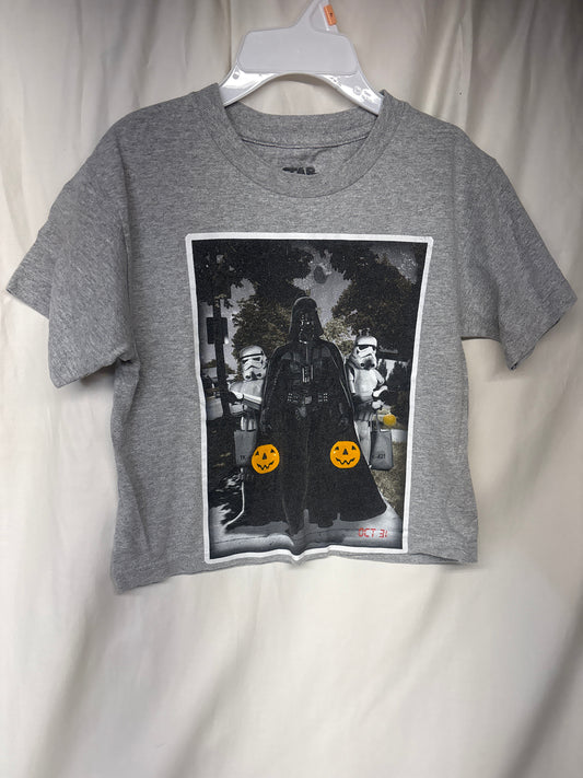 Star Wars grey Halloween tee w/ Storm Troopers - size Youth - 6 (S)