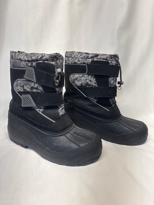 Lands End snow boots black w/ velcro straps - size Shoes - Adult 7