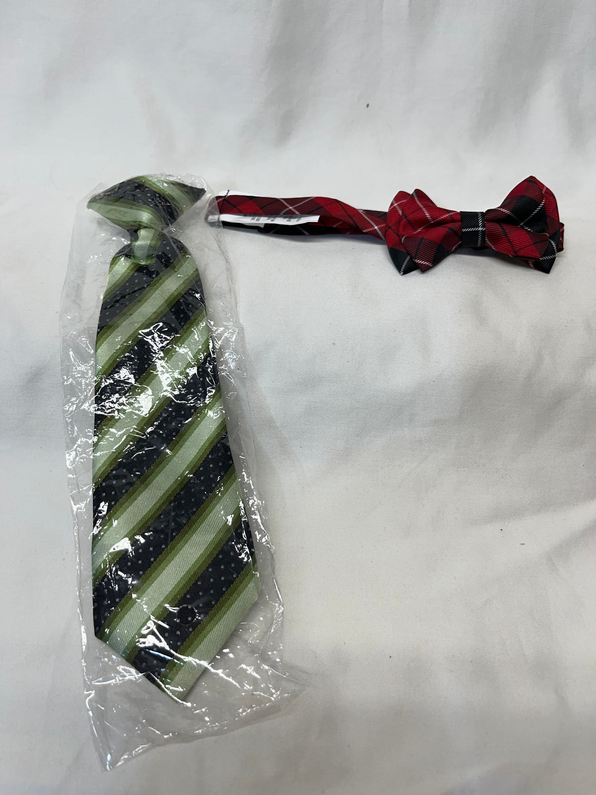 2 toddler ties - sz 2-4 green stripe clip-on