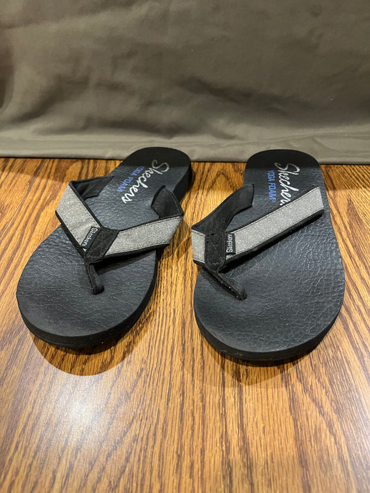 Sketchers black Yoga Foam flip flops w/ - size Shoes - Kids 5