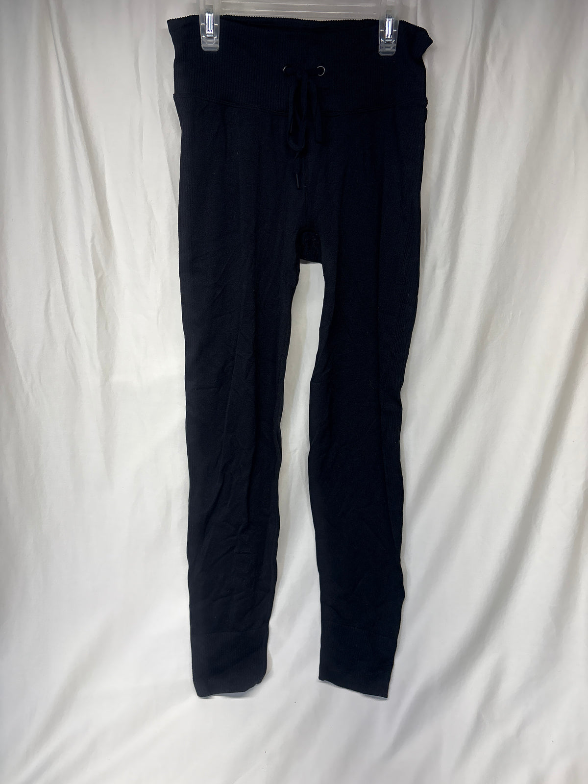 Victoria Secret PINK Active black jogger - size Junior - M (7/9)