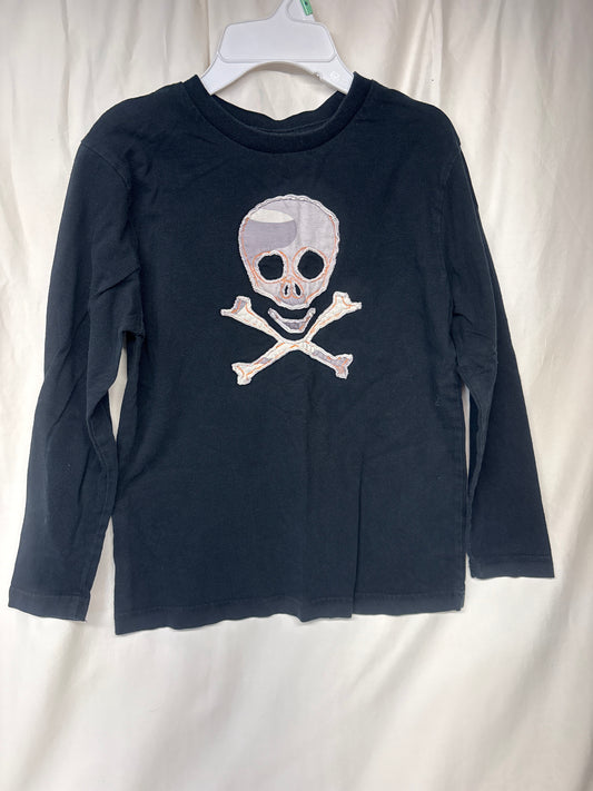 Black l/s Halloween skull & crossbones shirt - size Youth - 8 (M)