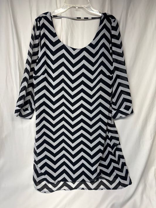 Heartsoul black & white dress - chevron print -