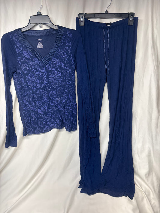 Apt 9 navy 2pc PJ set paisley front top solid - size Women - XS (0/2)