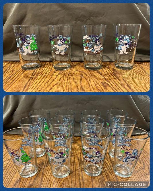 Set of 12 Frosty the Snowman pint glasses
