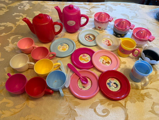 Plastic tea set mix PLAY condition princess