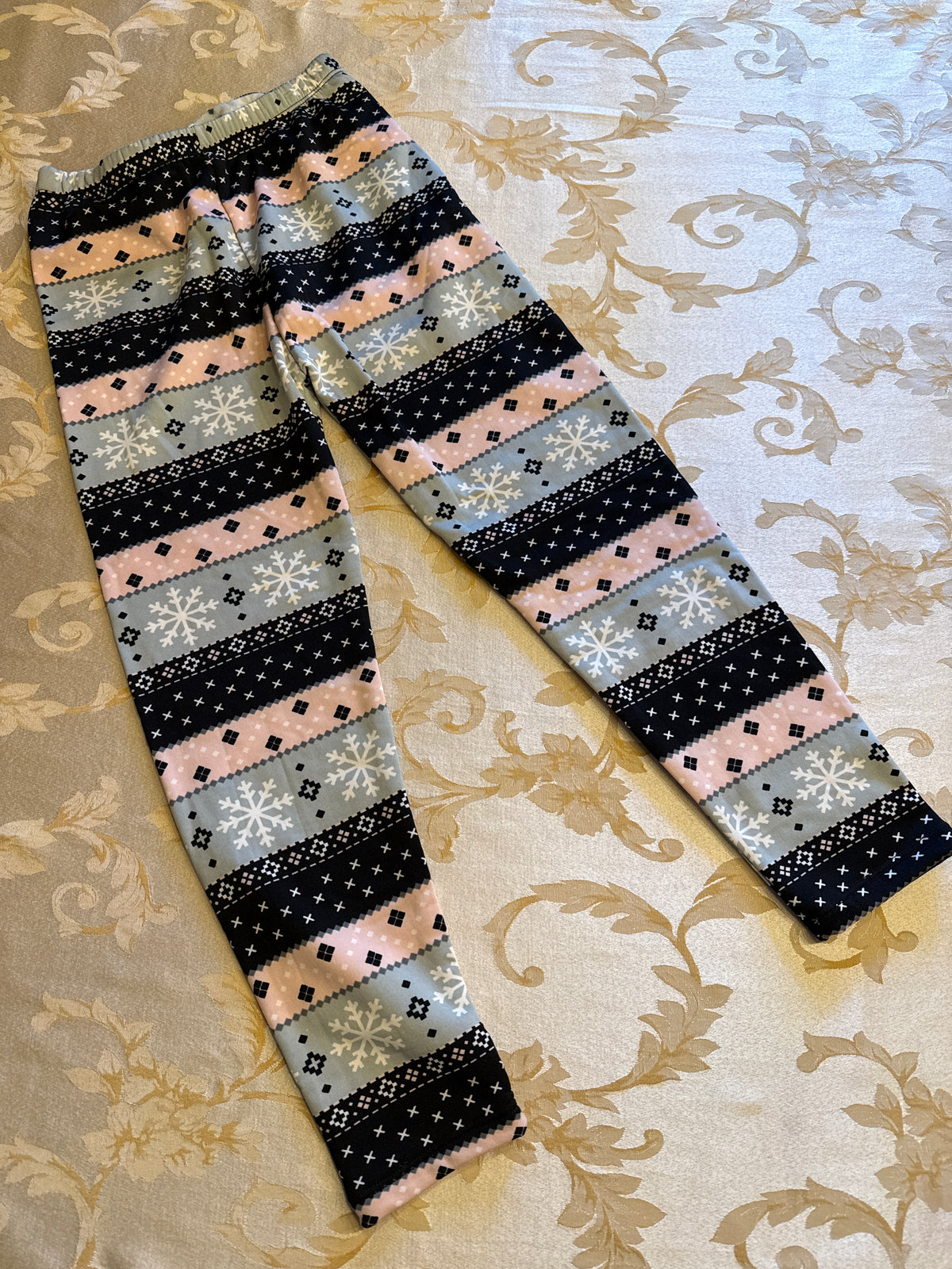 Navy pink leggings Snowflake VGUC - size Youth - 14 (XL)