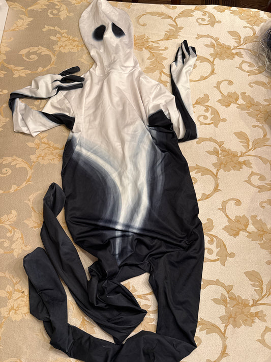 Full bodysuit incl head B/w size is approx - size Youth - 8 (M)