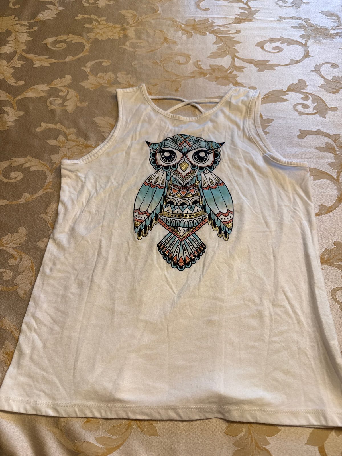 White owl tank top V - size Youth - 16 (XL)