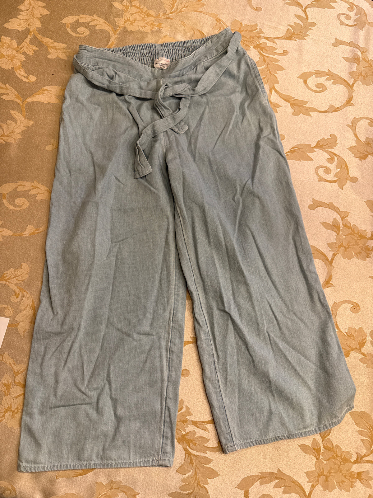 Abercrombie kids VGUC Denim culotte capris
