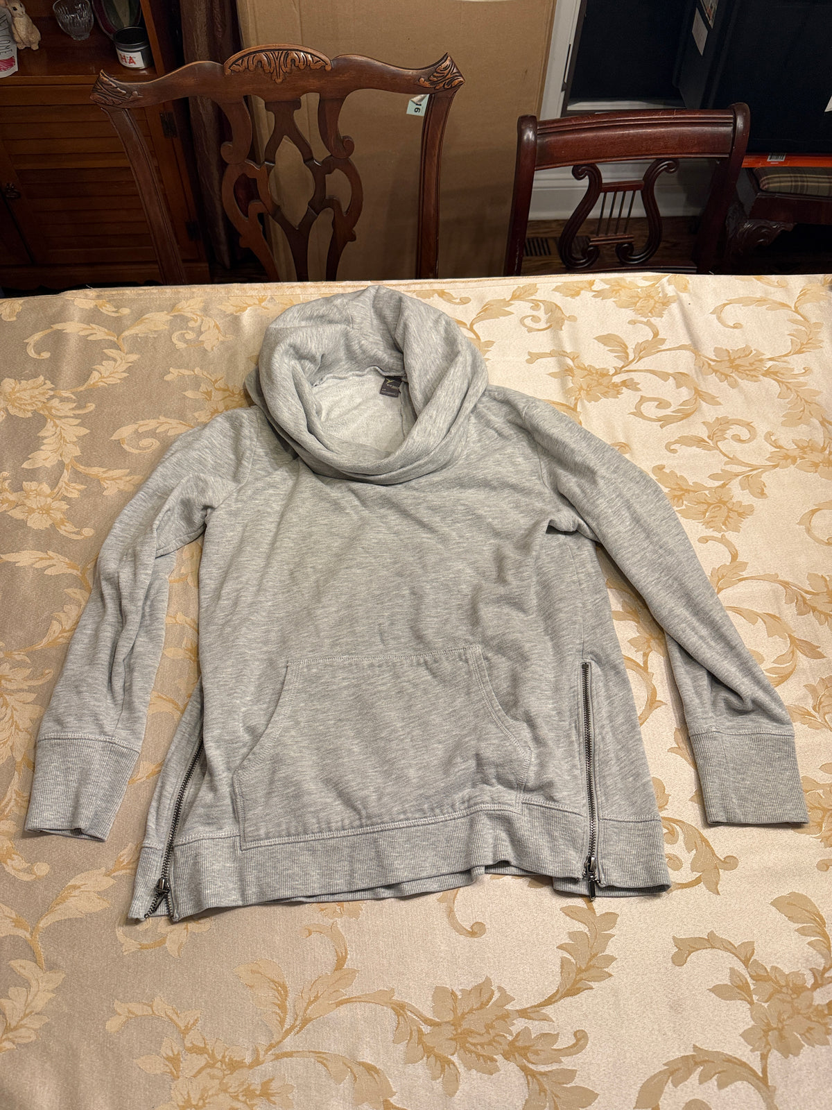 ON boatneck sweatshirt Grey VGUC - size Junior - L (11/13)