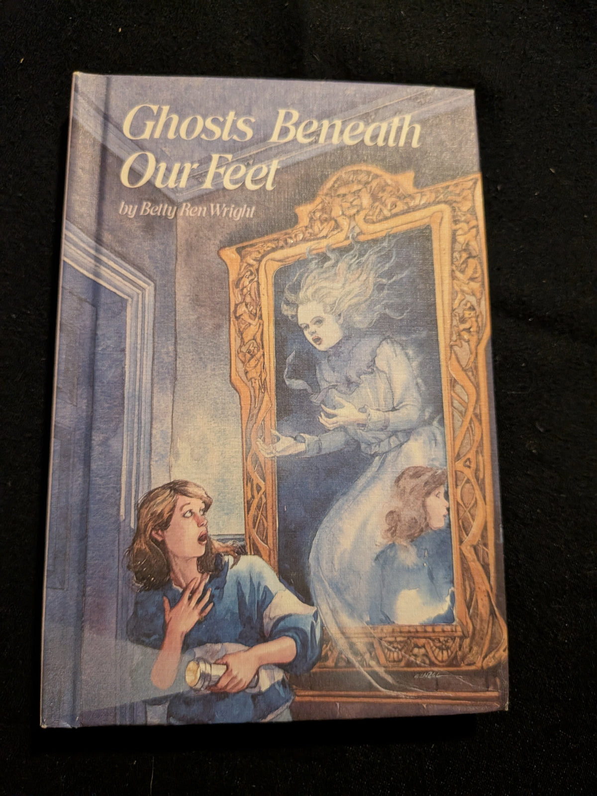 Ghost beneath our feet Hardcover