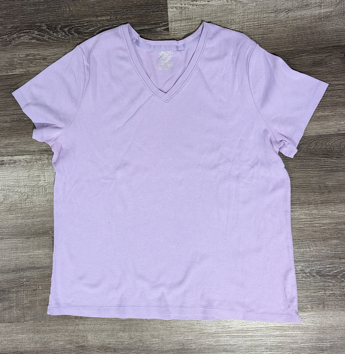 Cherokee V neck lilac - size Women - XL (16/18)