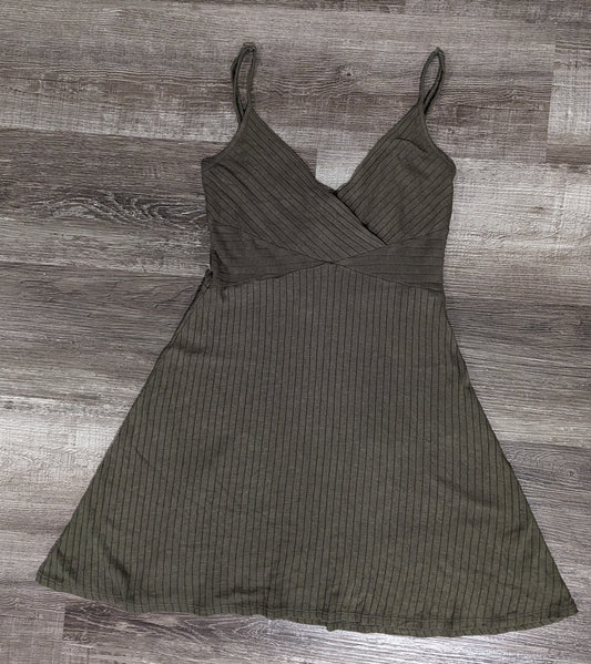 aeropostale olive sundress - size Junior - M (7/9)