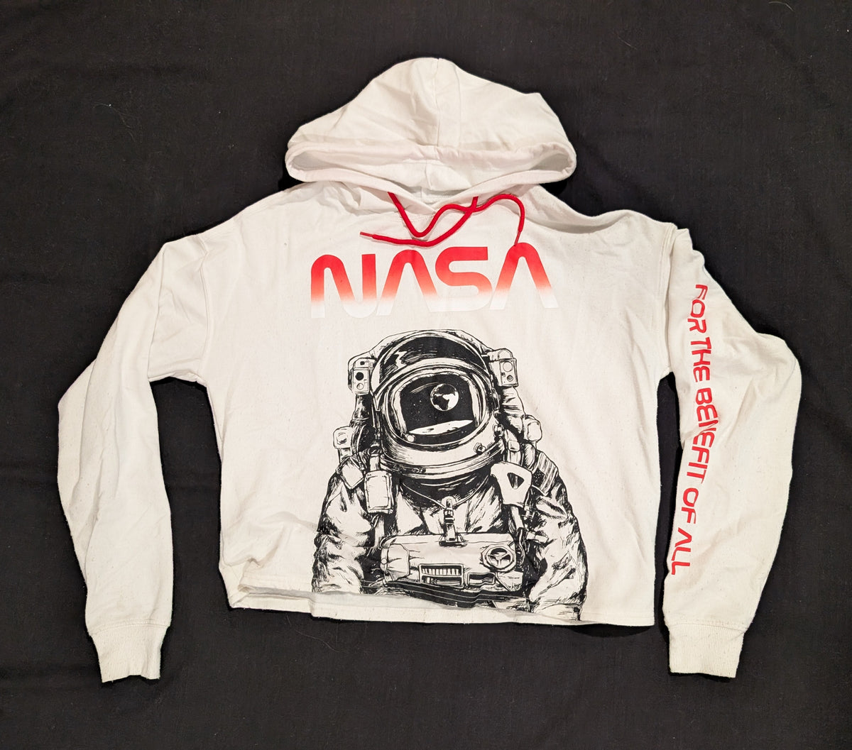 NASA white hoodie GUC - size Junior - S (3/5)