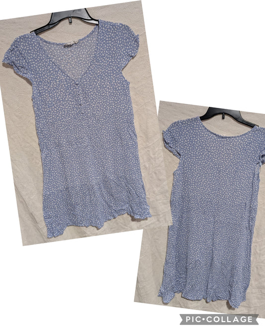 Light blue w/white Sundress GUC - size Junior - S (3/5)