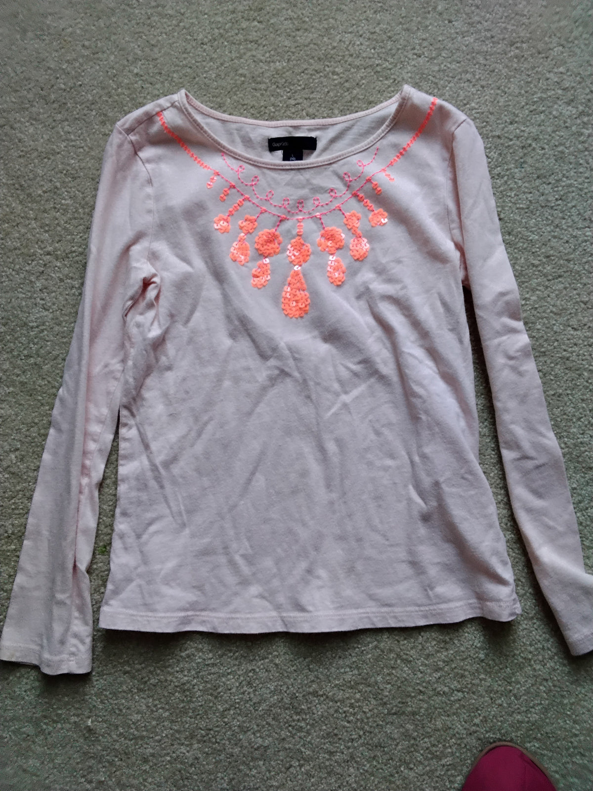 Peach w/orange sequin design - size Youth - 10 (L)