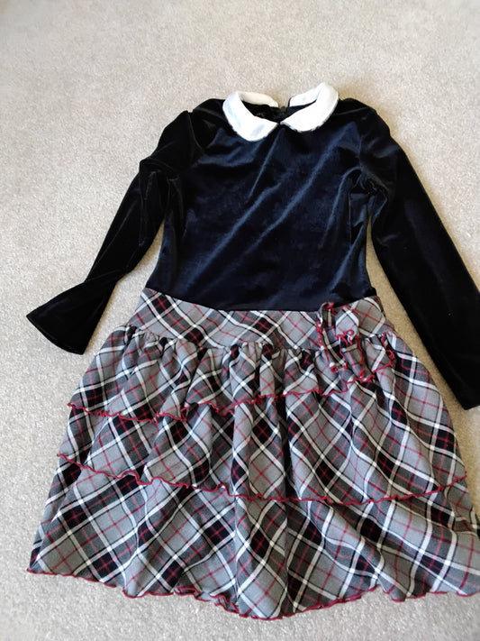 CP dress with velvet top & plaid  ruffled skirt - size Youth - 6 (S)