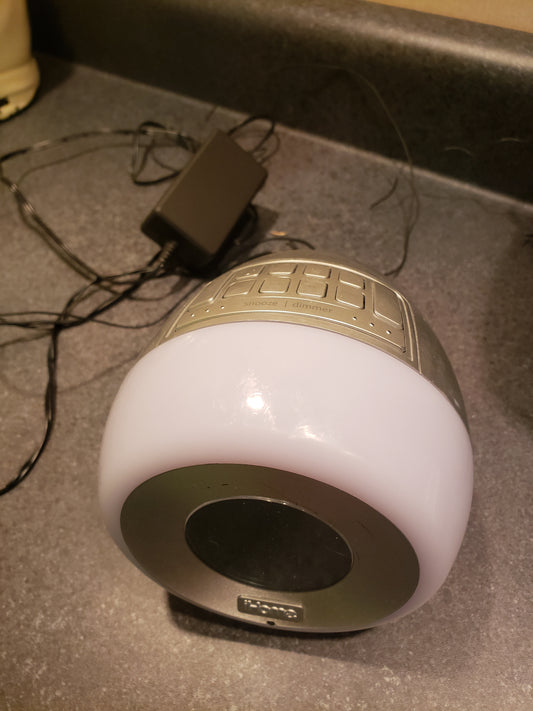 iHome clock radio color changing light
