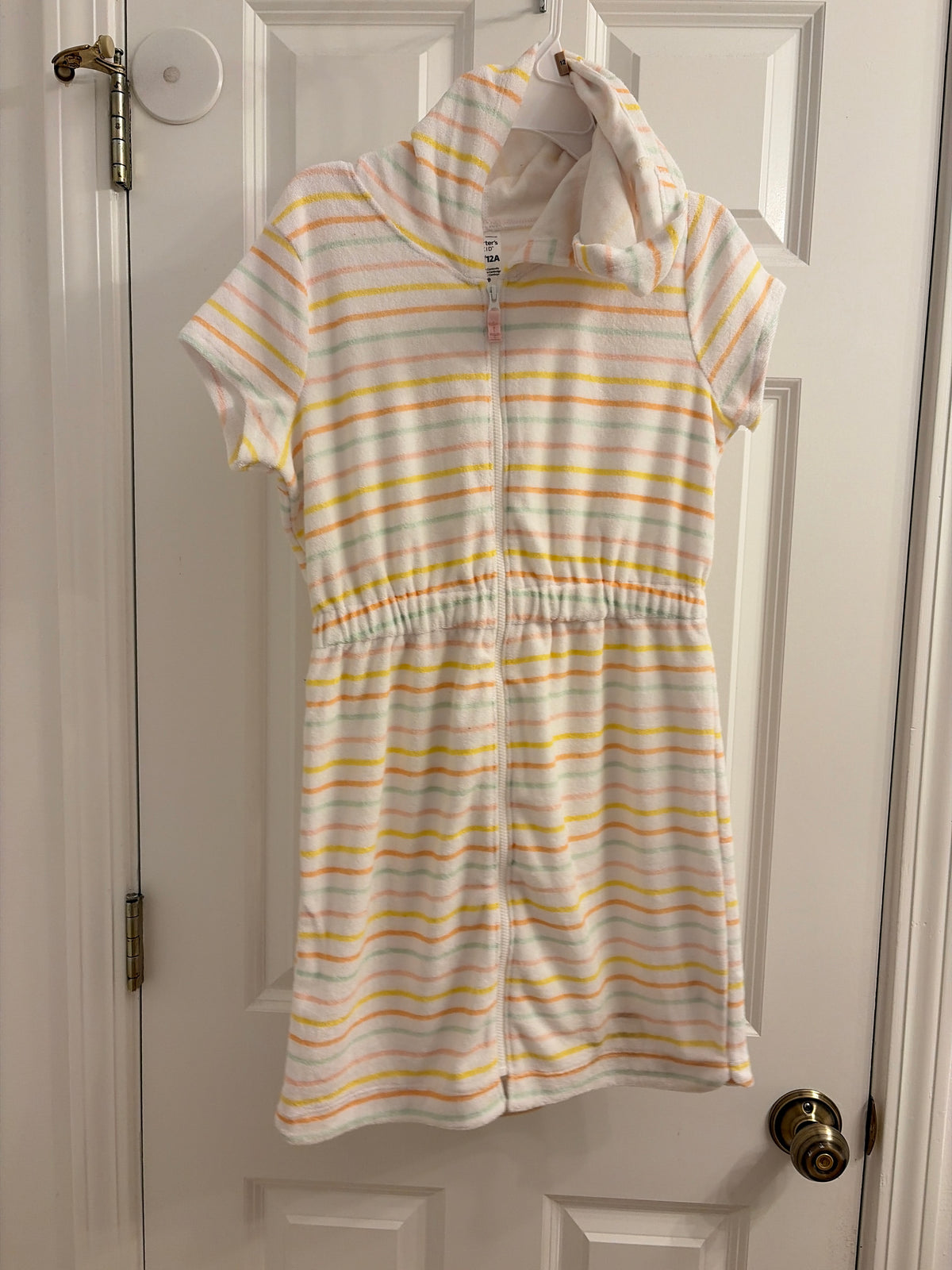 Like new beach overthrow Striped white - size Youth - 10 (L)