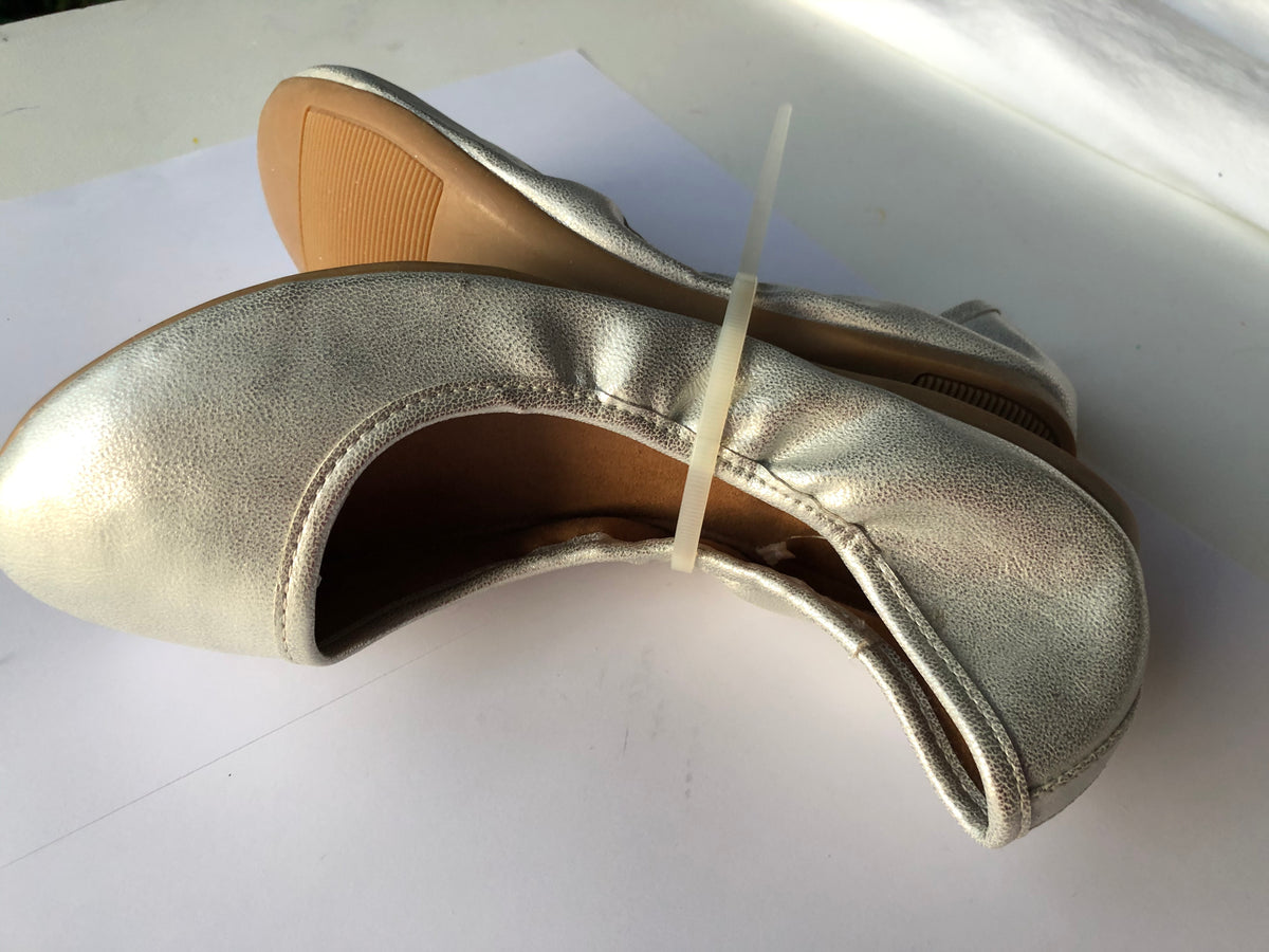 NEW Silver shoes Size 4youth - size Shoes - Kids 4