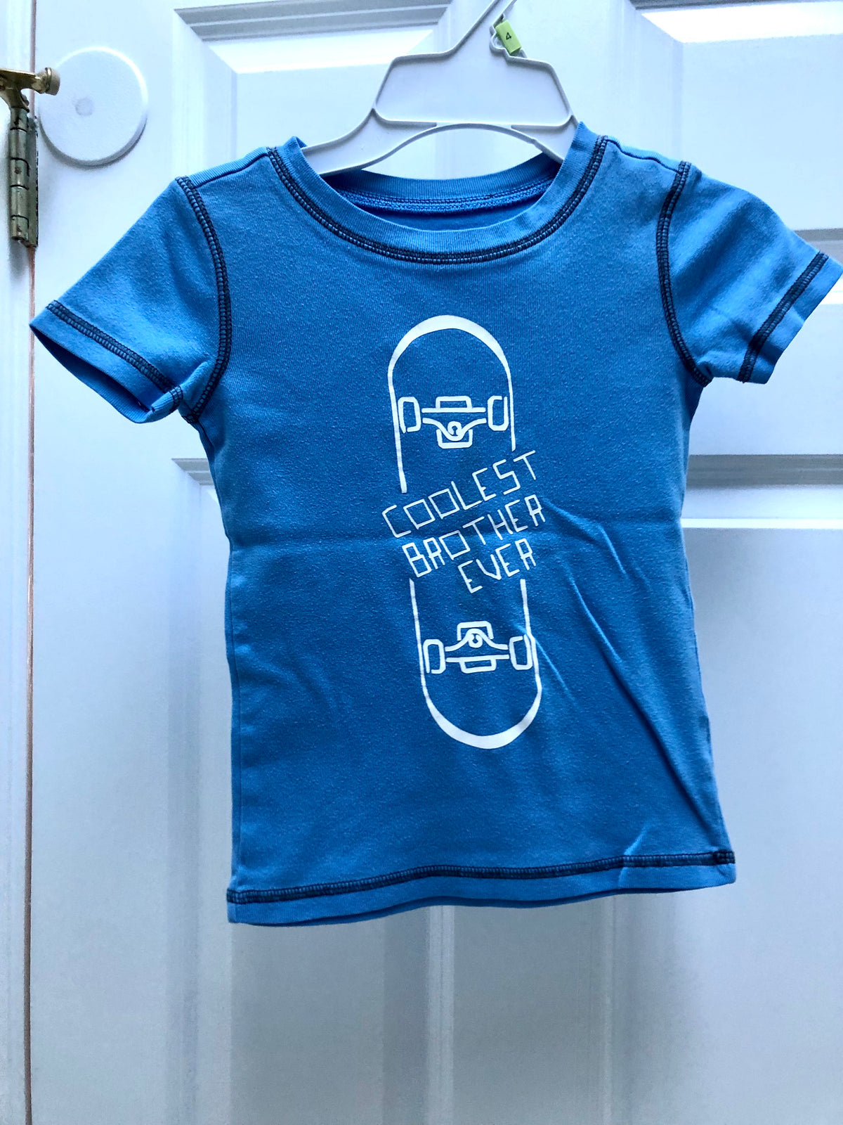 Blue pajama top Skate board - size Youth - 4 (XS)
