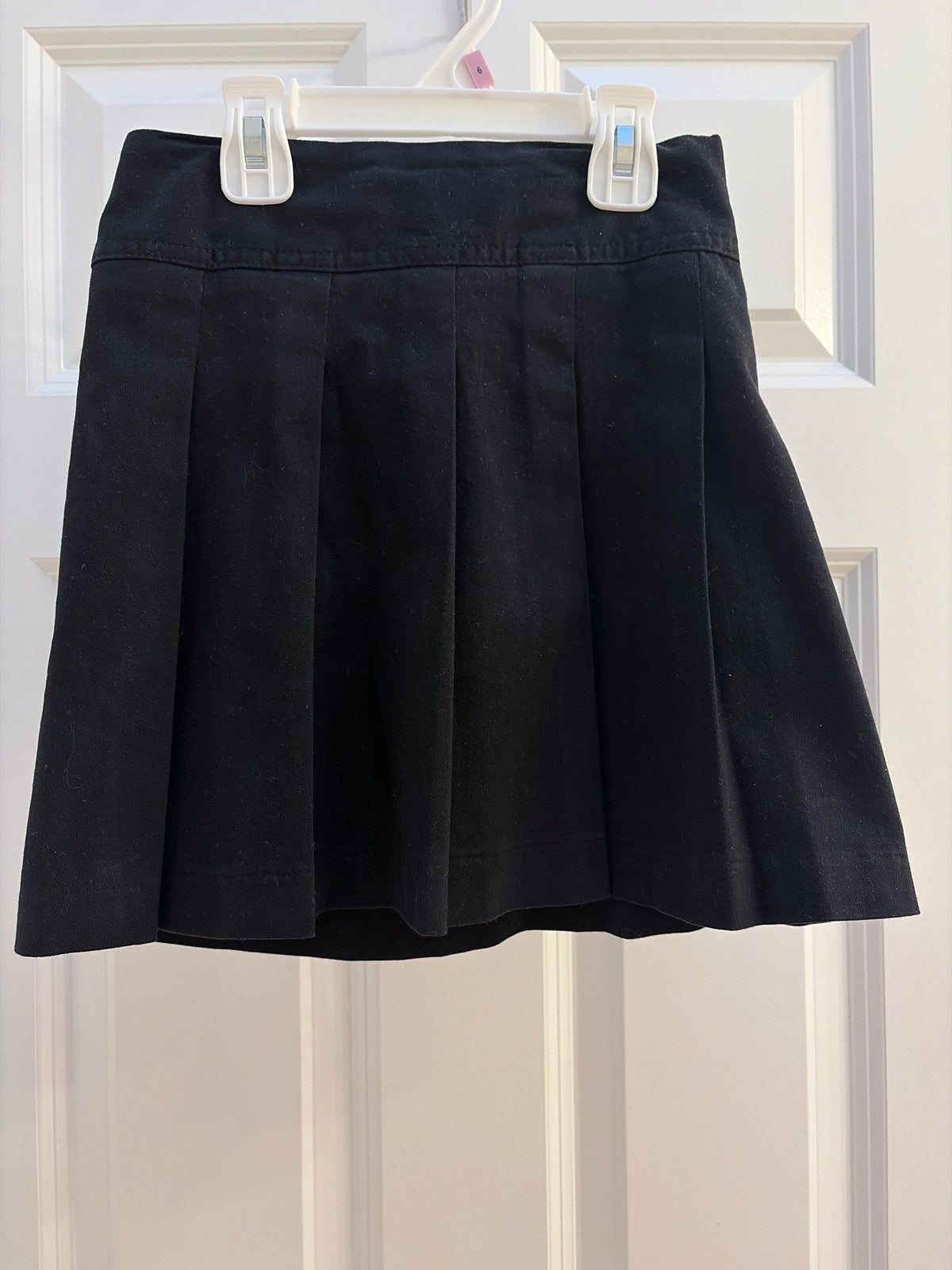 Black 100% cotton skirt School uniform - size Youth - 6 (S)