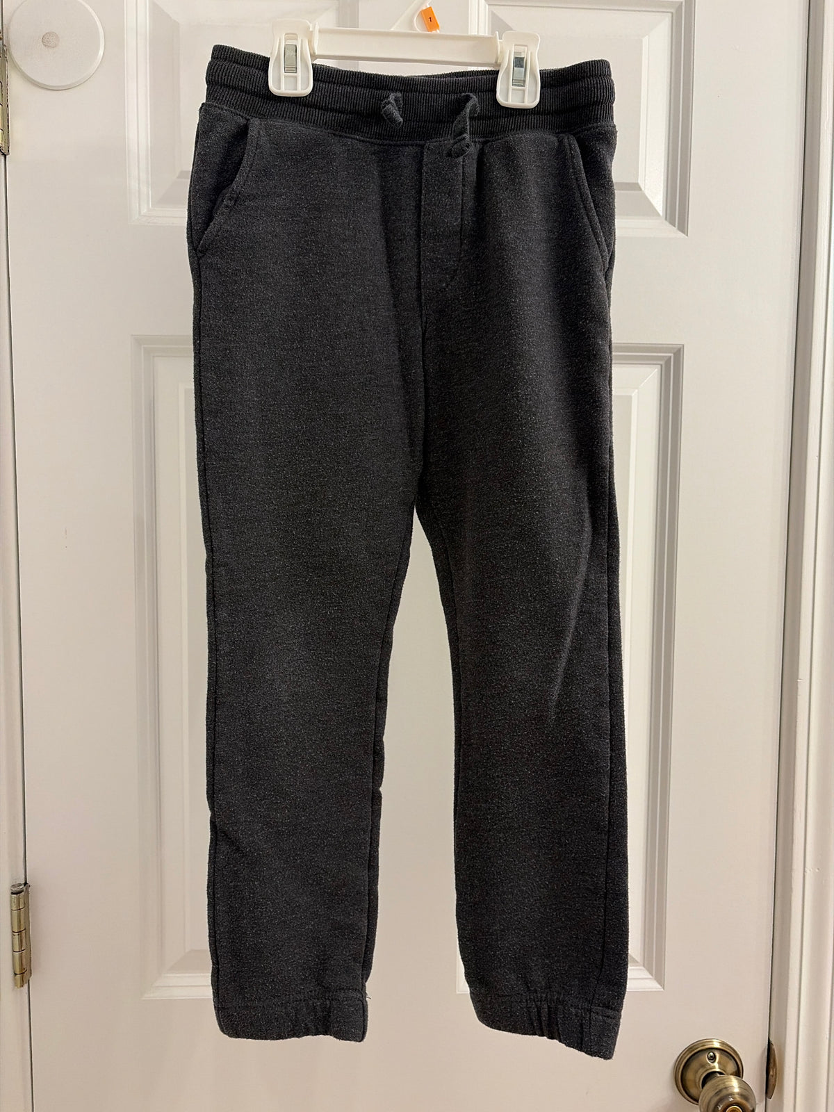 Charcoal gray pants Fleece - size Youth - 8 (M)