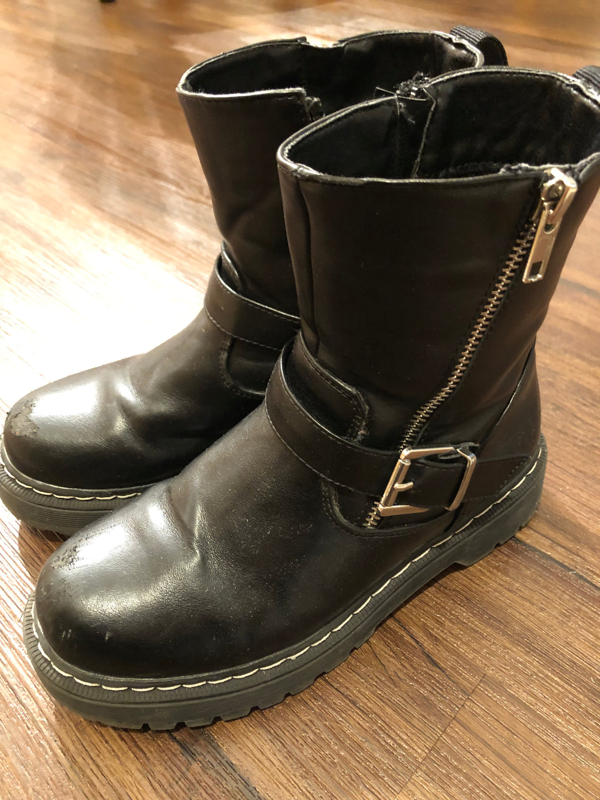 European made boots. EU size 34. Black. - size Shoes - Kids 2 1/2