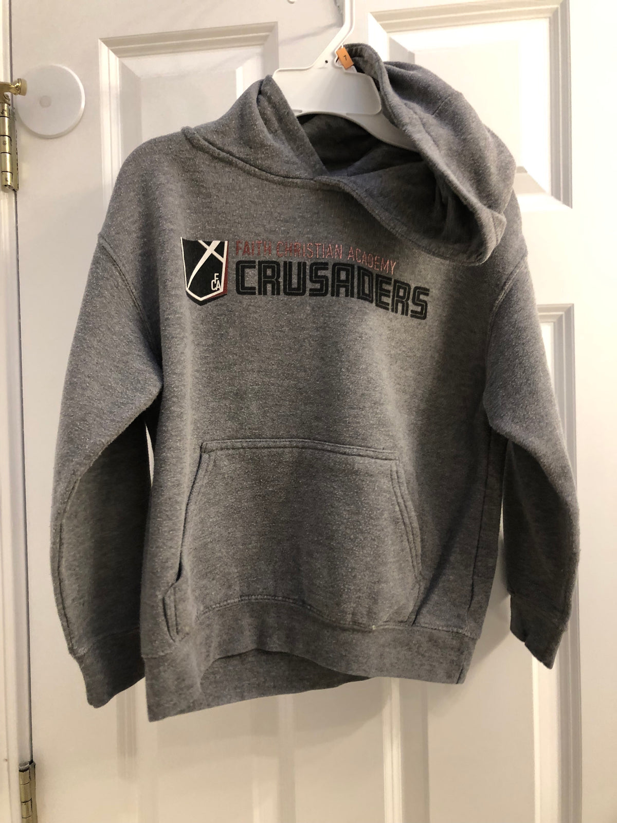 Gray hoodie Sweatshirt - size Youth - 6 (S)