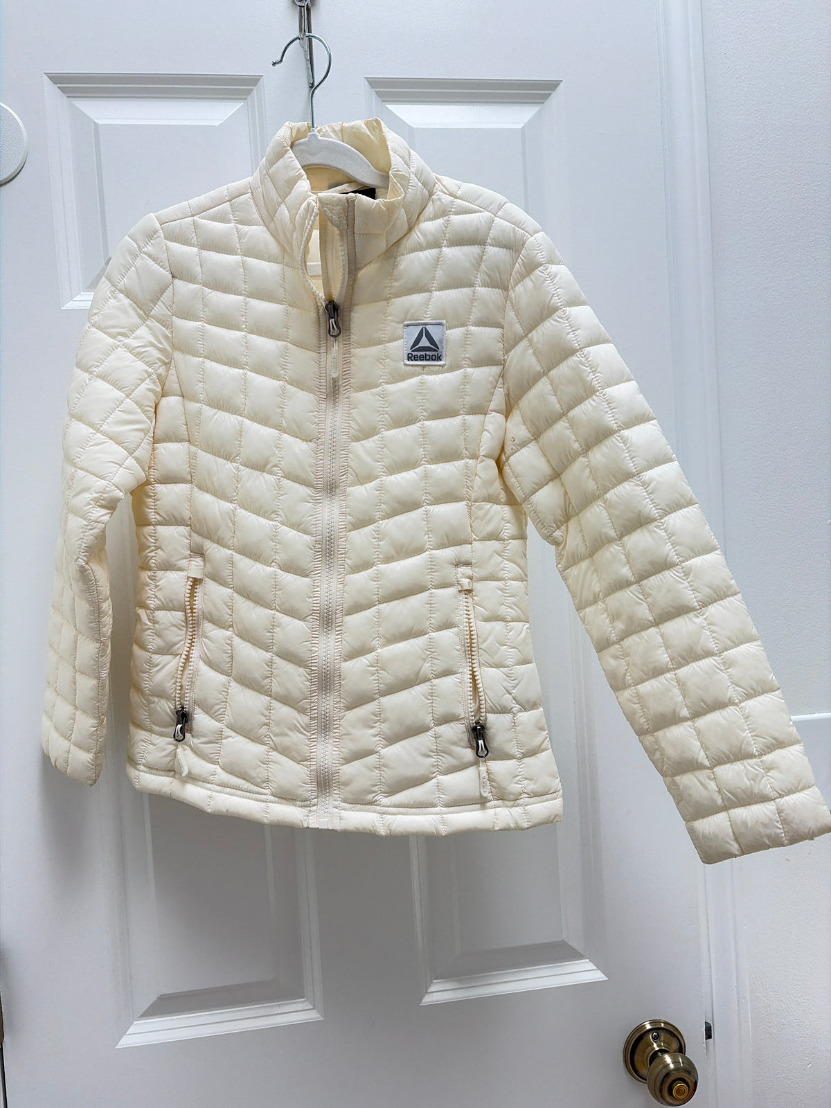 Cream Reebok coat Light weight - size Youth - 8 (M)