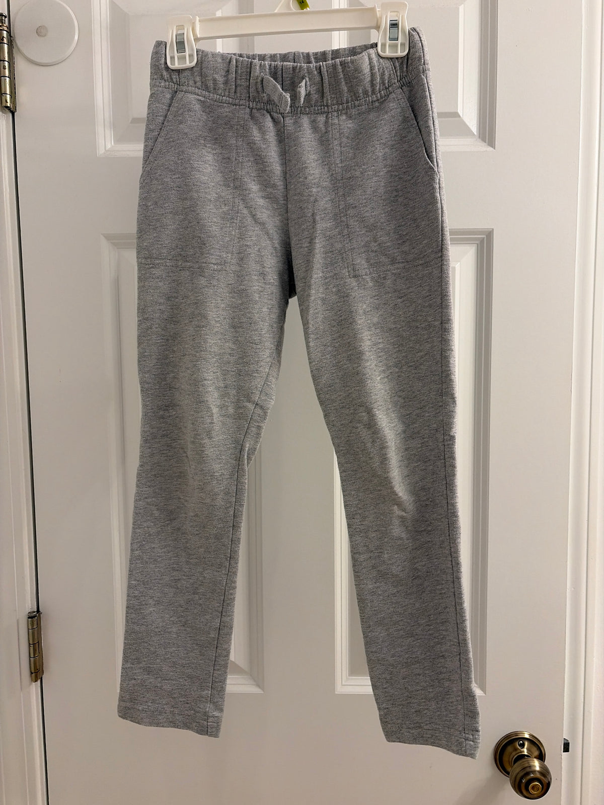 Osh kosh gray pants 100% cotton. - size Youth - 7 (S)