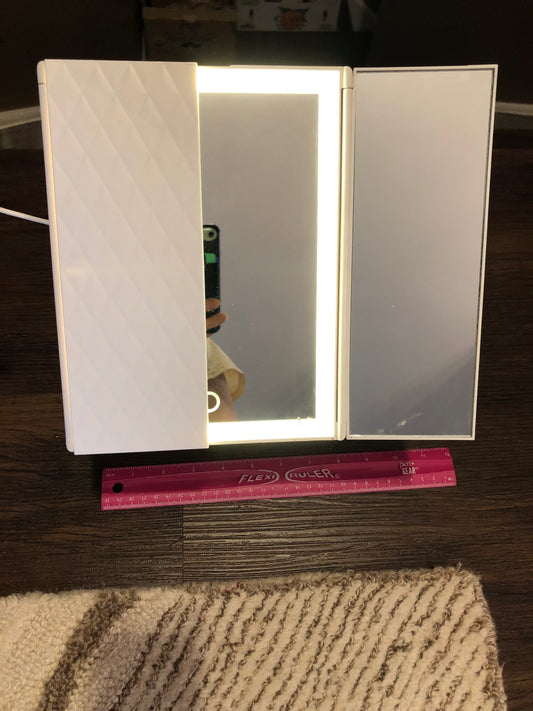 Light up vanity mirror Led