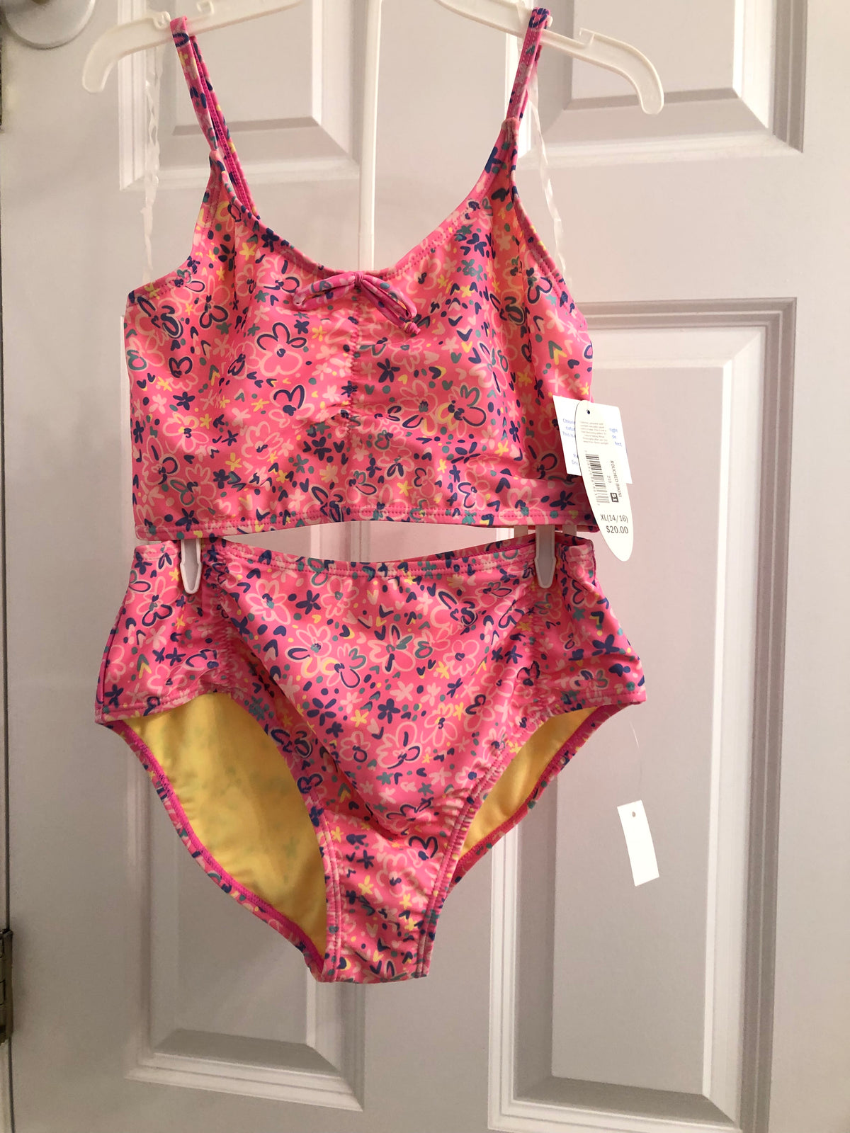 New 2 piece swimsuit Pink - size Youth - 14 (XL)