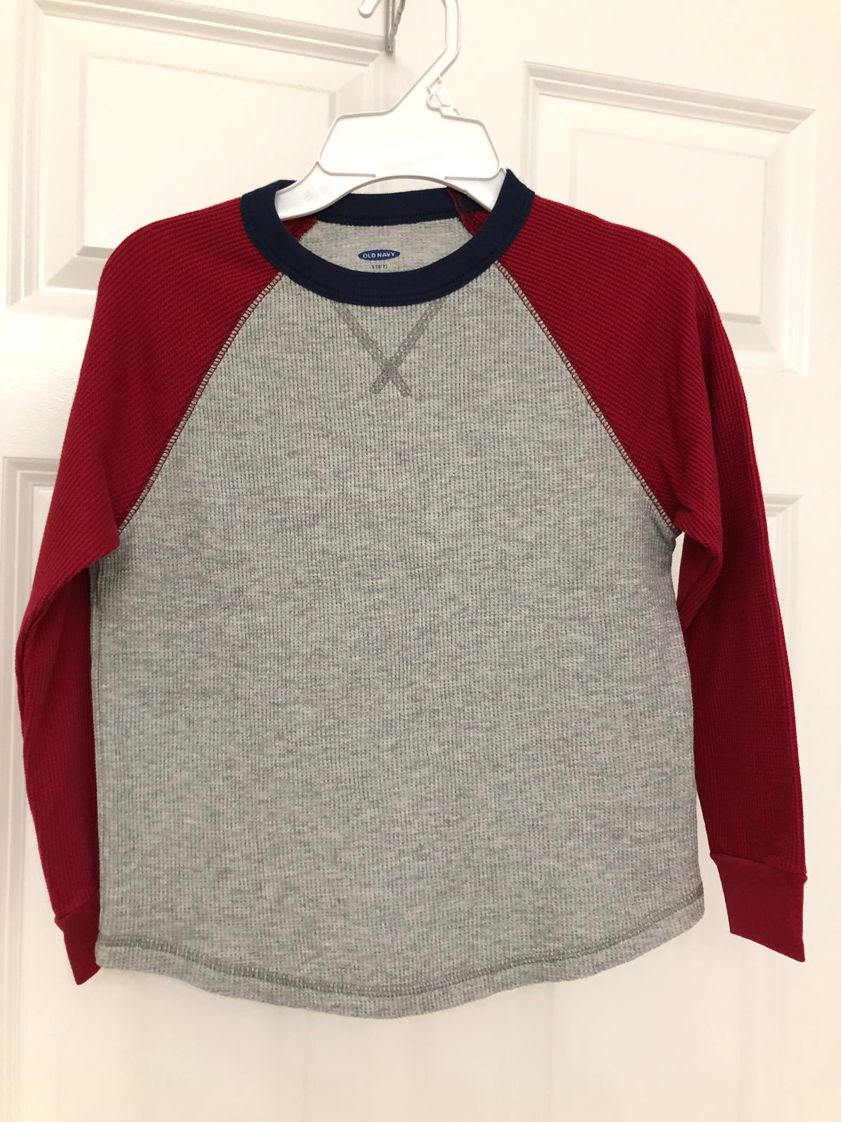 New ON waffle tee Gray. Long sleeve - size Youth - 6 (S)