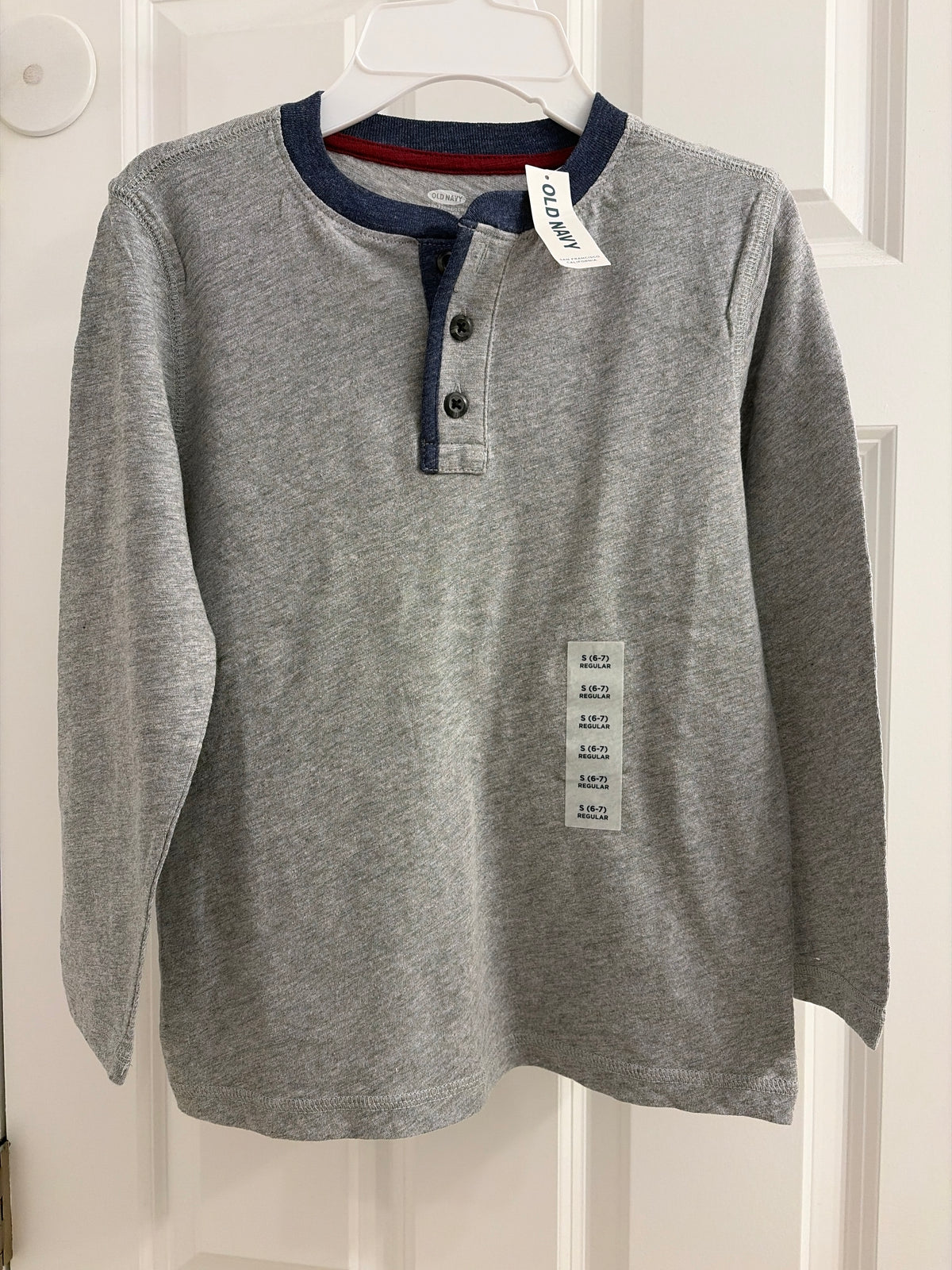 New polo shirt Gray. Long sleeve - size Youth - 6 (S)