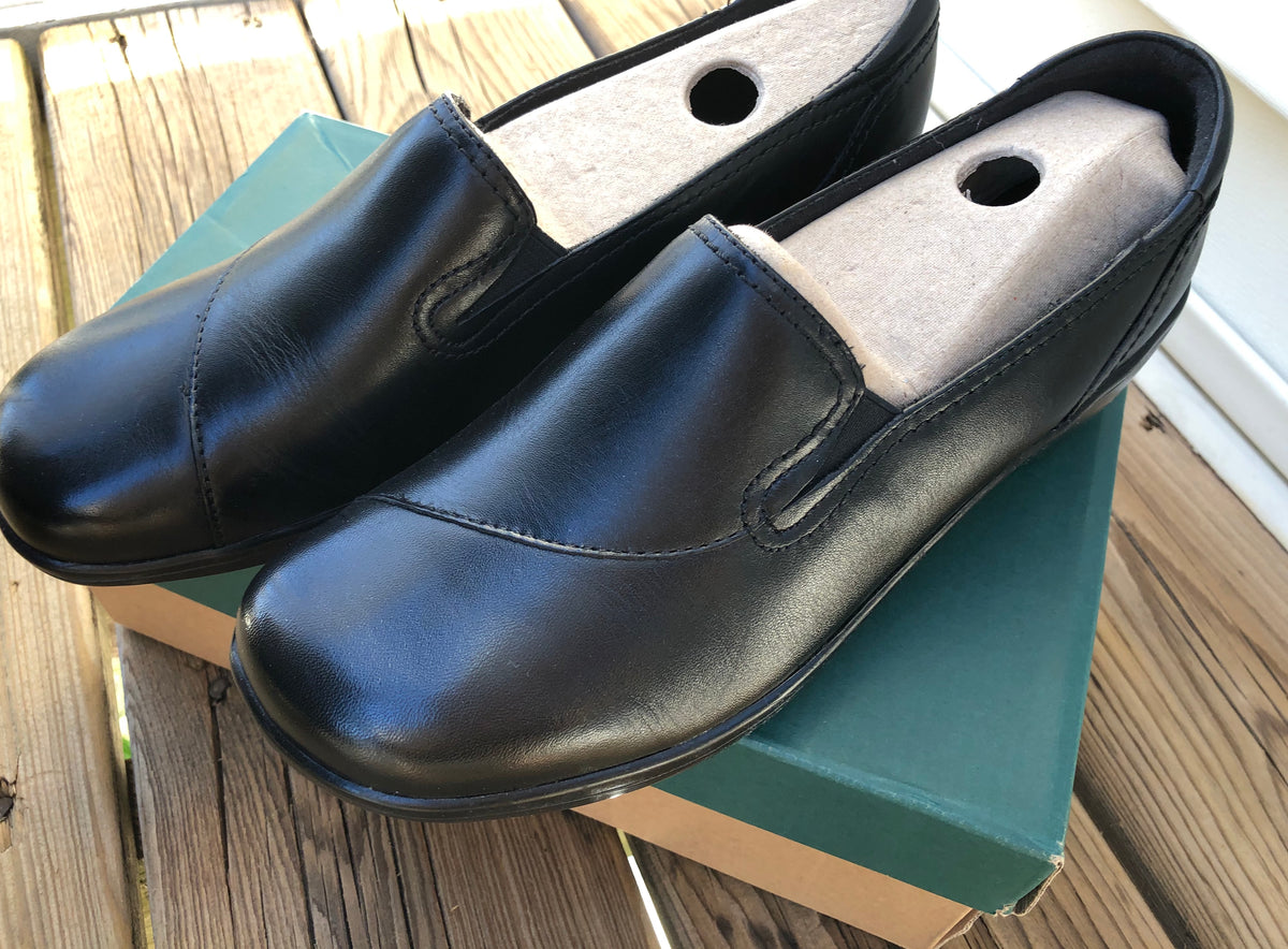 New Clark's shoes Black leather - size Shoes - Adult 8 1/2