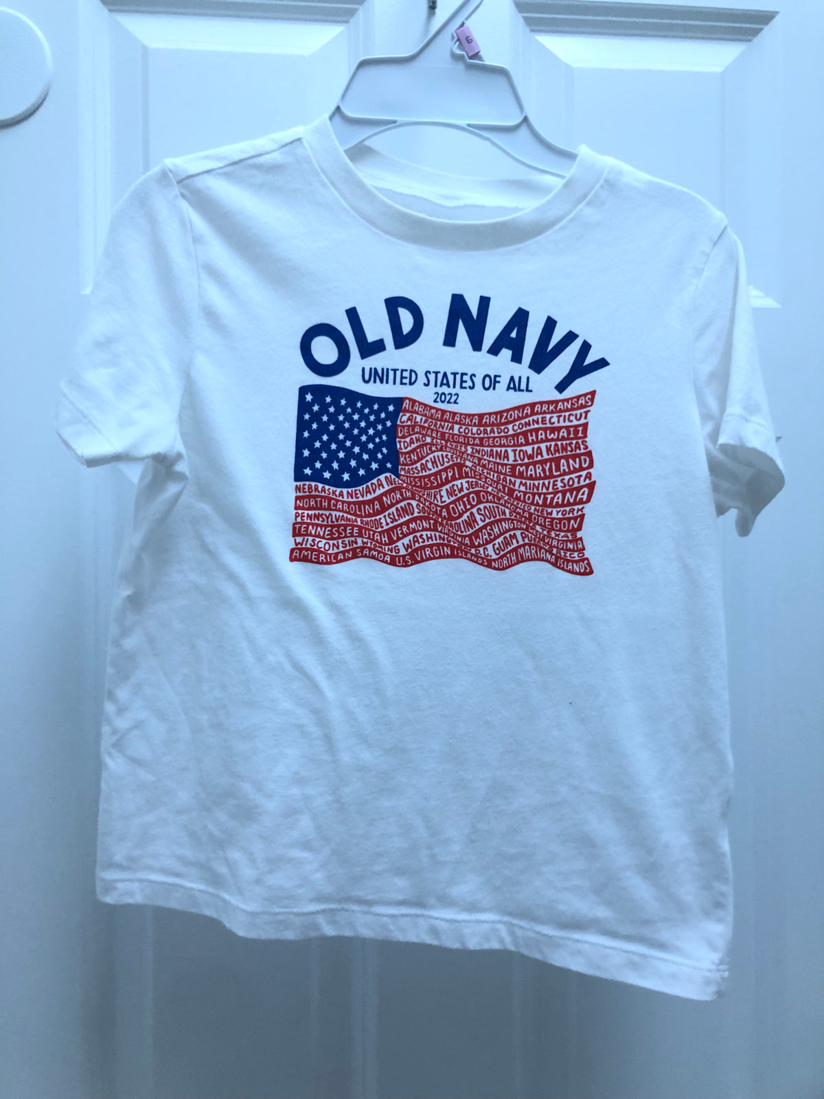 White t-shirt American flag - size Youth - 7 (S)